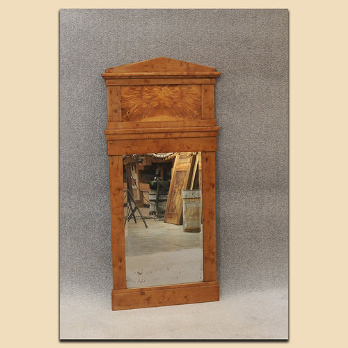 Nr. 4803 Biedermeier Spiegel, Birke furniert, süddeutsch um 1820