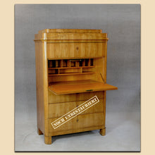 Laden Sie das Bild in den Galerie-Viewer, Nr. 4810 Biedermeier Sekretär, Kirschbaum furniert, süddeutsch um 1840