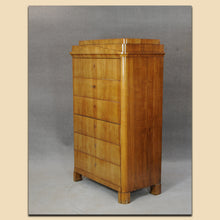 Laden Sie das Bild in den Galerie-Viewer, Nr. 4810 Biedermeier Sekretär, Kirschbaum furniert, süddeutsch um 1840