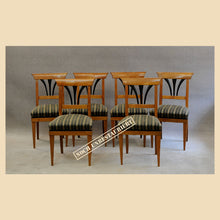 Laden Sie das Bild in den Galerie-Viewer, 4820 6 Biedermeier Polsterstühle, Kirschbaum massiv, süddeutsch um 1820