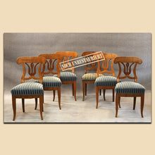 Laden Sie das Bild in den Galerie-Viewer, Nr. 4822 6 Biedermeier Schaufelstühle, Kirschbaum massiv, süddeutsch um 1820