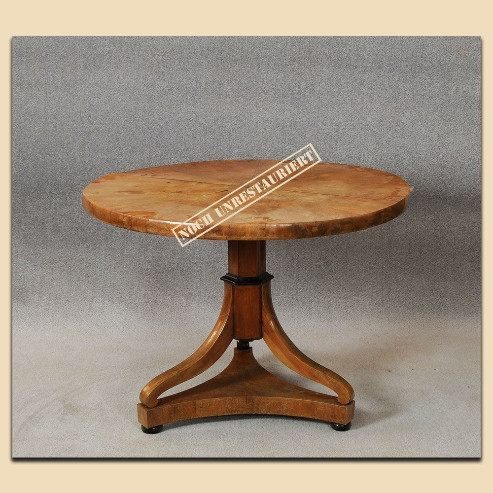 Nr. 4824  Tisch, Biedermeier, Kirschbaum massiv und furniert, süddeutsch um 1820