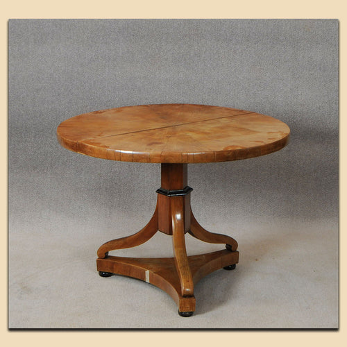 Nr. 4824  Tisch, Biedermeier, Kirschbaum massiv und furniert, süddeutsch um 1820