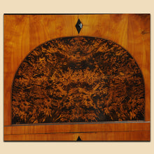 Laden Sie das Bild in den Galerie-Viewer, Nr. 4832 Sekretär, Biedermeier, Kirschbaum furniert, Schweiz um 1820