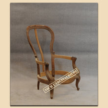 Laden Sie das Bild in den Galerie-Viewer, 4862 Voltaire Sessel, Louis Philippe, Nussbaum massiv, Schweiz um 1860
