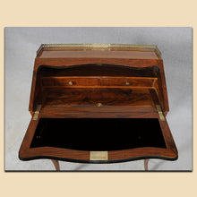 Laden Sie das Bild in den Galerie-Viewer, 4903 Napoleon 3. Sekretär, Palisander massiv und furniert, Frankreich um 1860