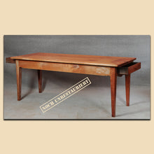 Laden Sie das Bild in den Galerie-Viewer, 4909 Tisch, Biedermeier, Kirschbaum massiv, Schweiz um 1820