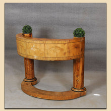 Laden Sie das Bild in den Galerie-Viewer, 4913 Damenschreibtisch, Biedermeier 2. Zeit um 1890 - 1900, Kirschbaum und Esche furniert