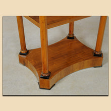 Laden Sie das Bild in den Galerie-Viewer, Nr. 4924 Biedermeier Etagere, Kirschbaum massiv, Österreich/Ungarn ca. 1815